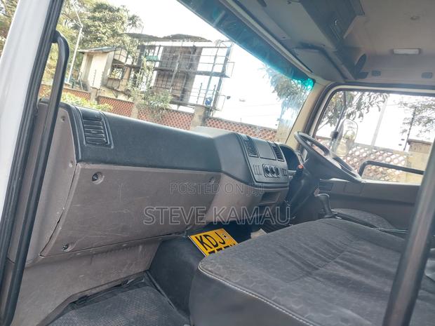 Mitsubishi Fuso Tipper KDJ - thumbnail 10