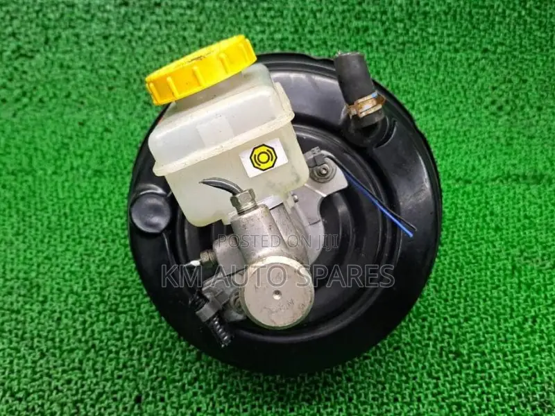 Subaru Exiga Brake Booster/Master Cylinder