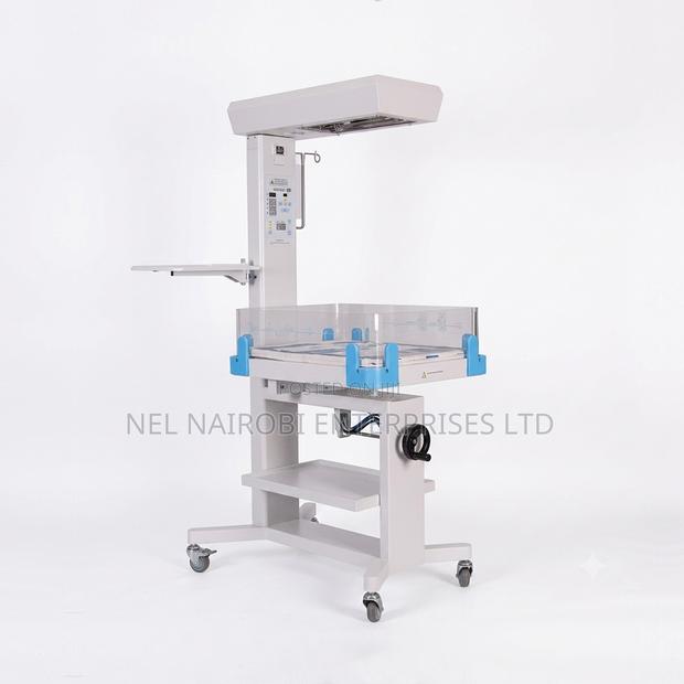 Infant Radiant Warmer BRW-3000a