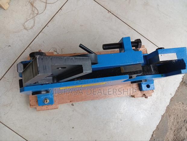 Ms-32 Heavy Duty Hand Notcher - thumbnail 2