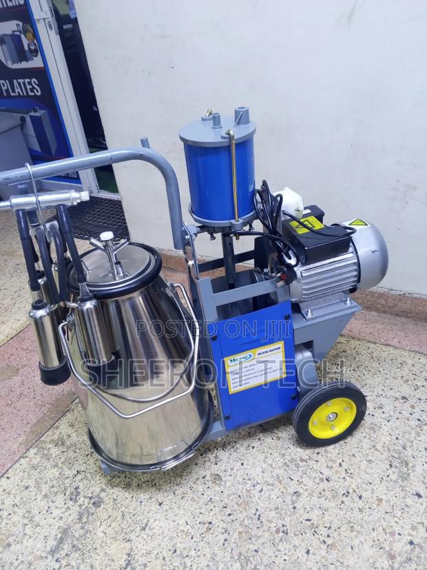 Single Tank Milking Machine - main view
