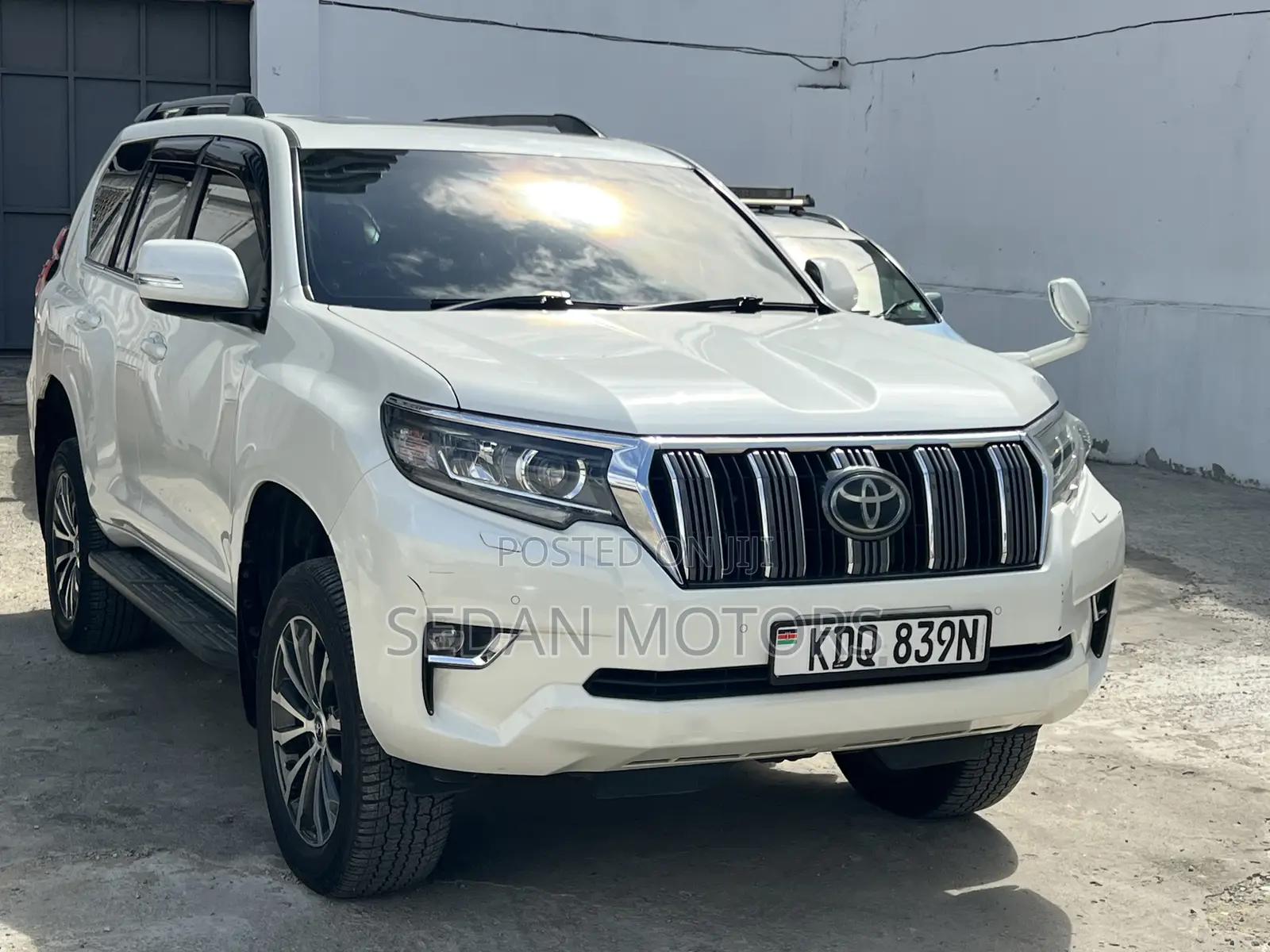 Toyota Land Cruiser Prado 2018 Beige