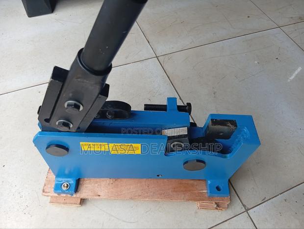 Steel Hand Notcher