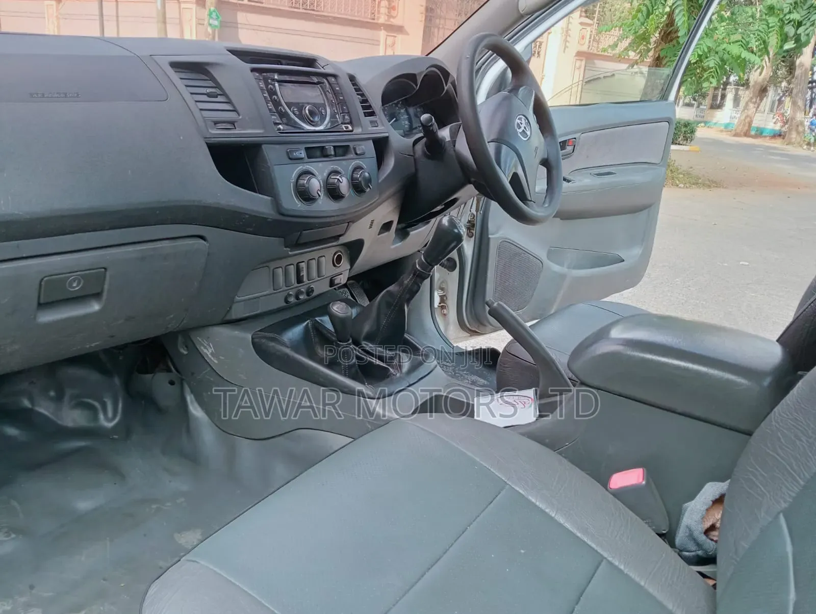 Toyota Hilux 2012