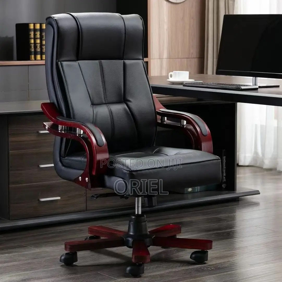 Office Chair : Executive Bliss Leather Chair
