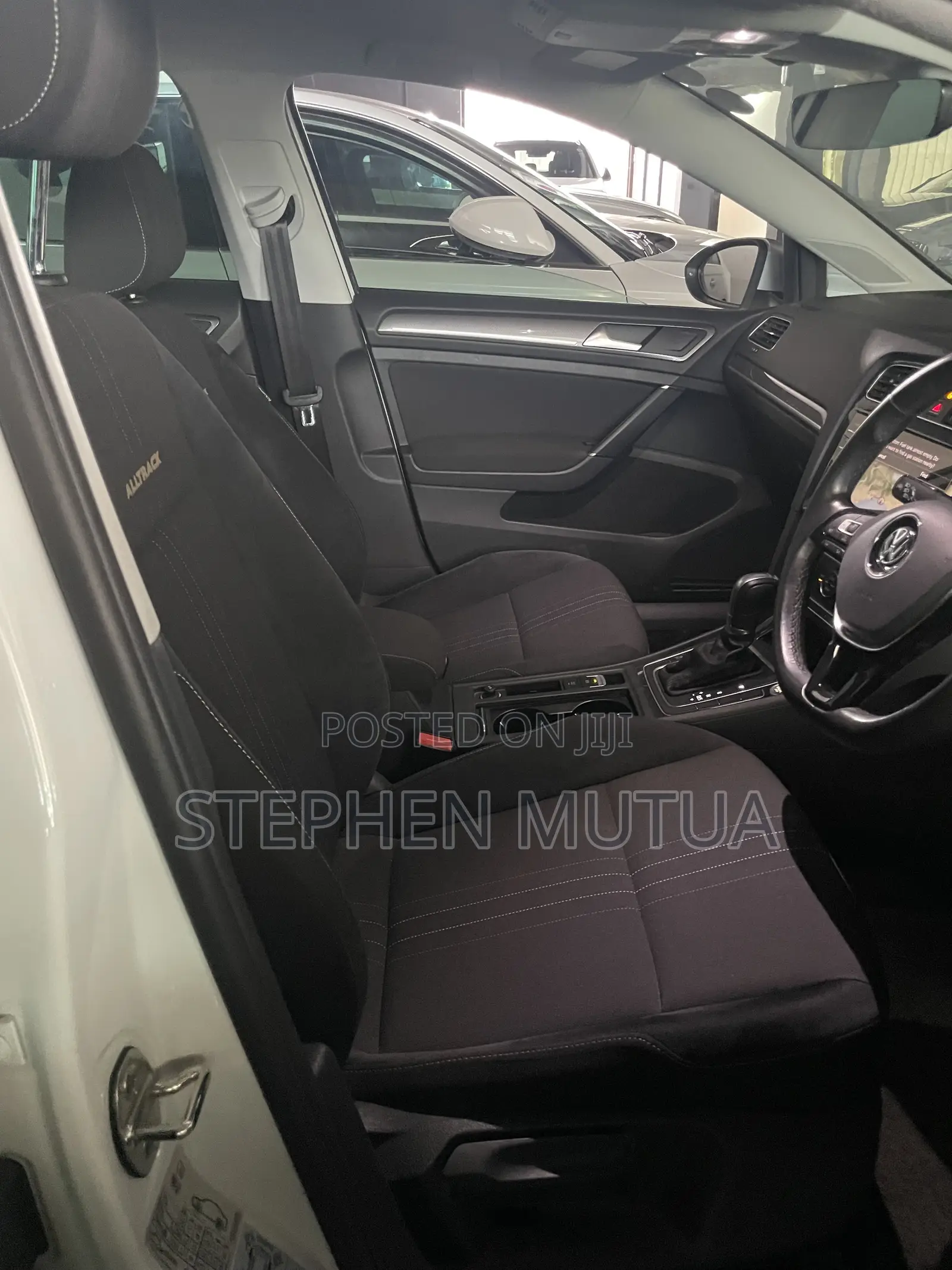 Volkswagen Golf 2019 White