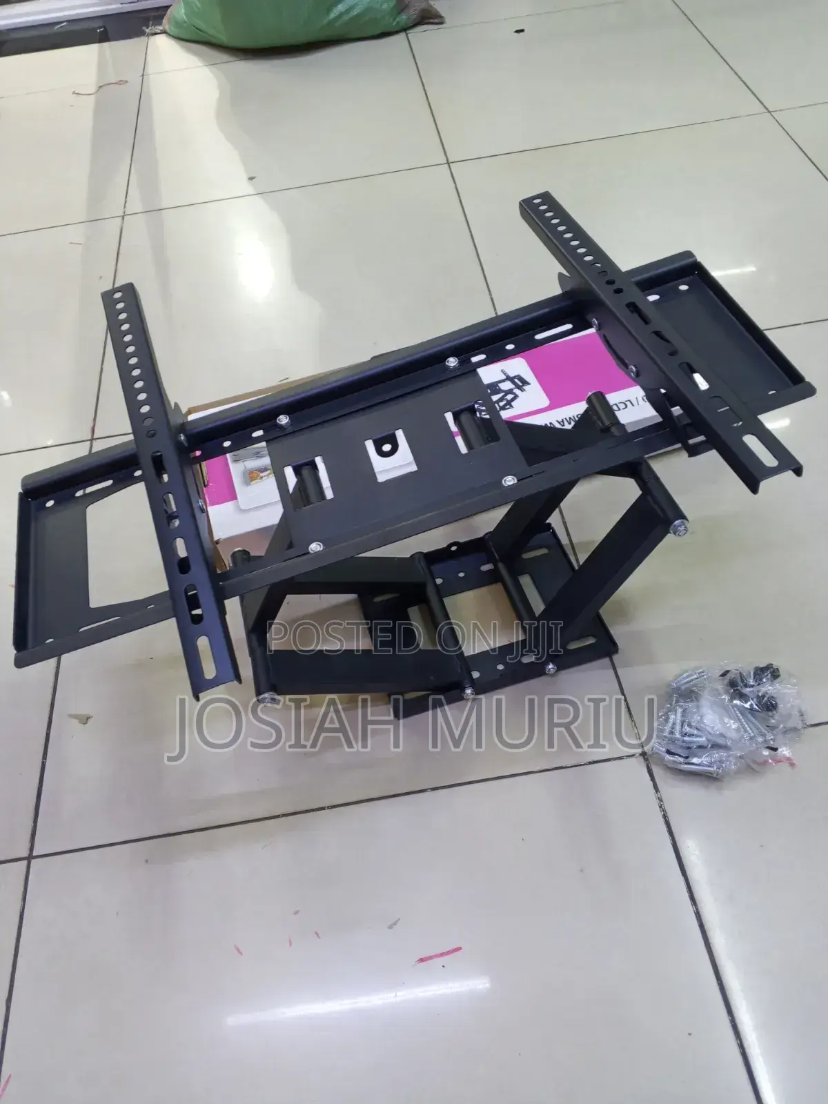 32 Inch to 85 Inch Wall Mount