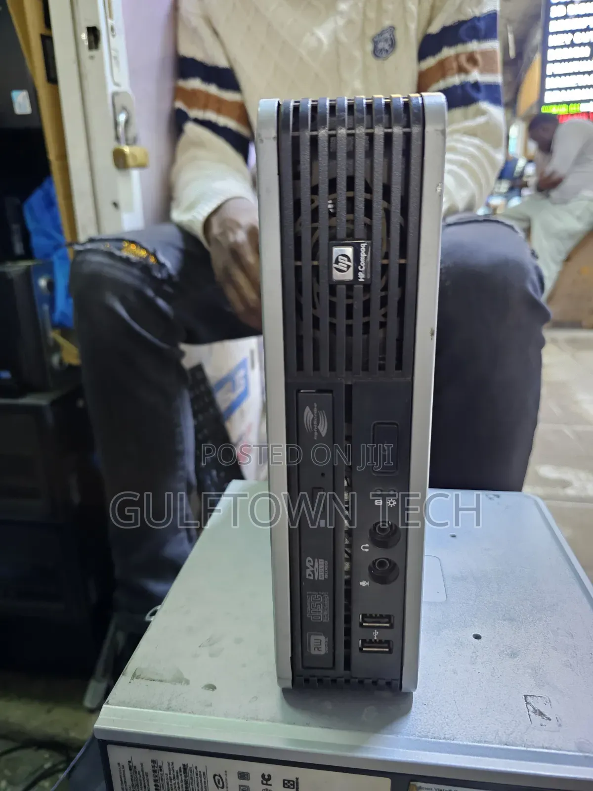 Desktop Computer HP Z2 G4 Mini 4GB Intel Core 2 Duo HDD 160GB
