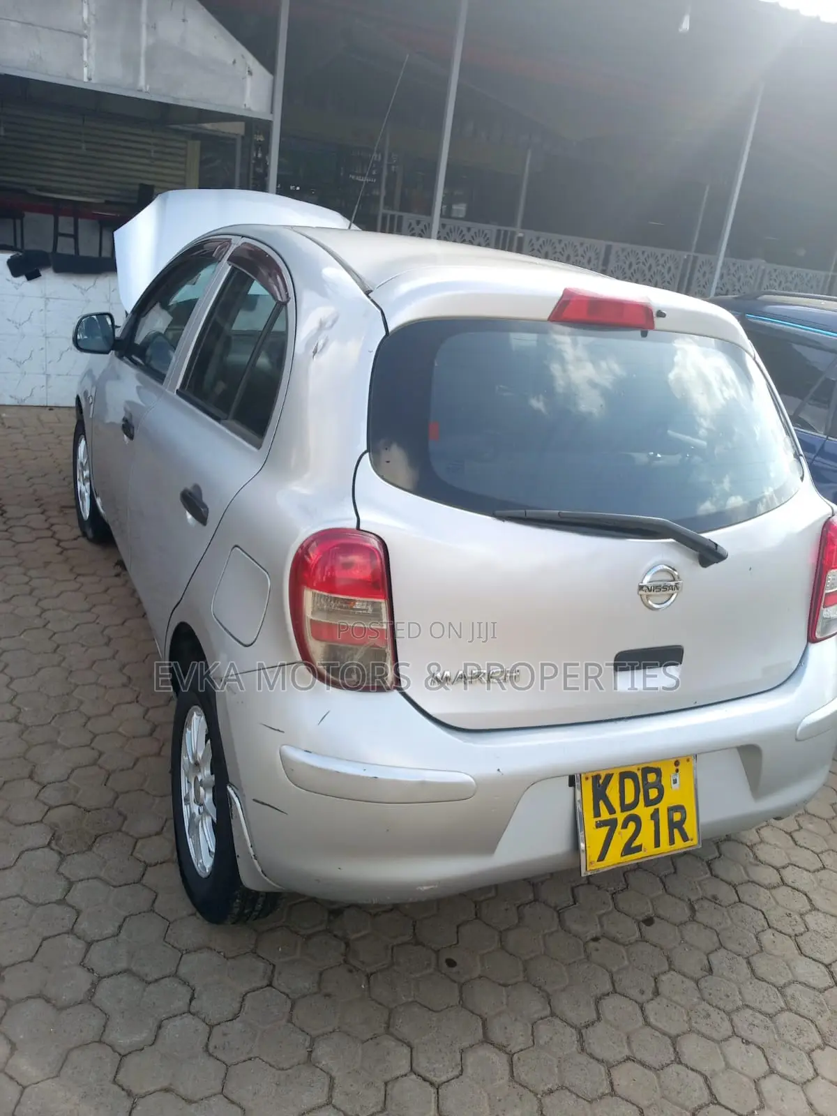 Nissan March 2013 Silver