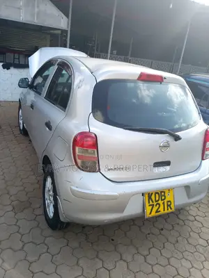 Nissan March 2013 Silver
