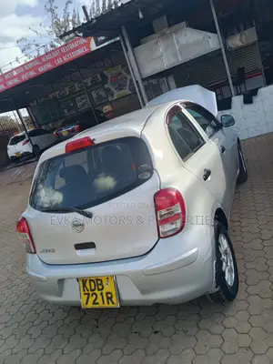 Nissan March 2013 Silver