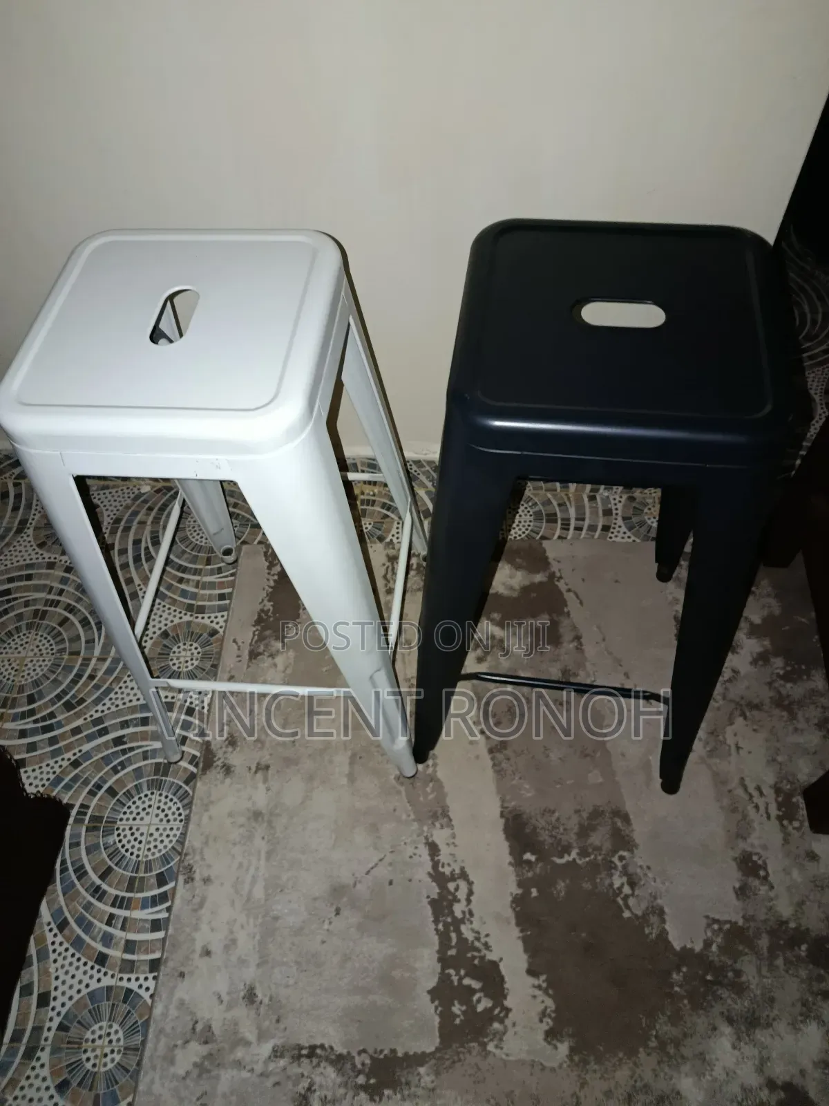 Modern Metal Kitchen Bar Stools / Counter Stool