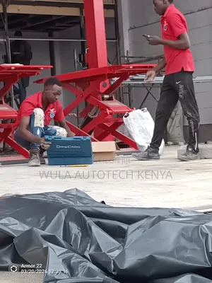 Safe And Stable Lifting Performance 1.8high Scissor Carlift Machines