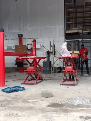 Safe And Stable Lifting Performance 1.8high Scissor Carlift Machines