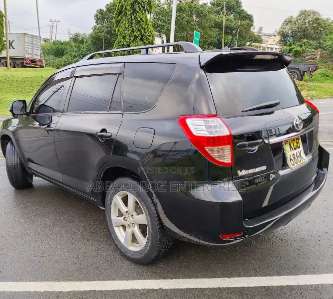 Toyota Vanguard 2007 Black
