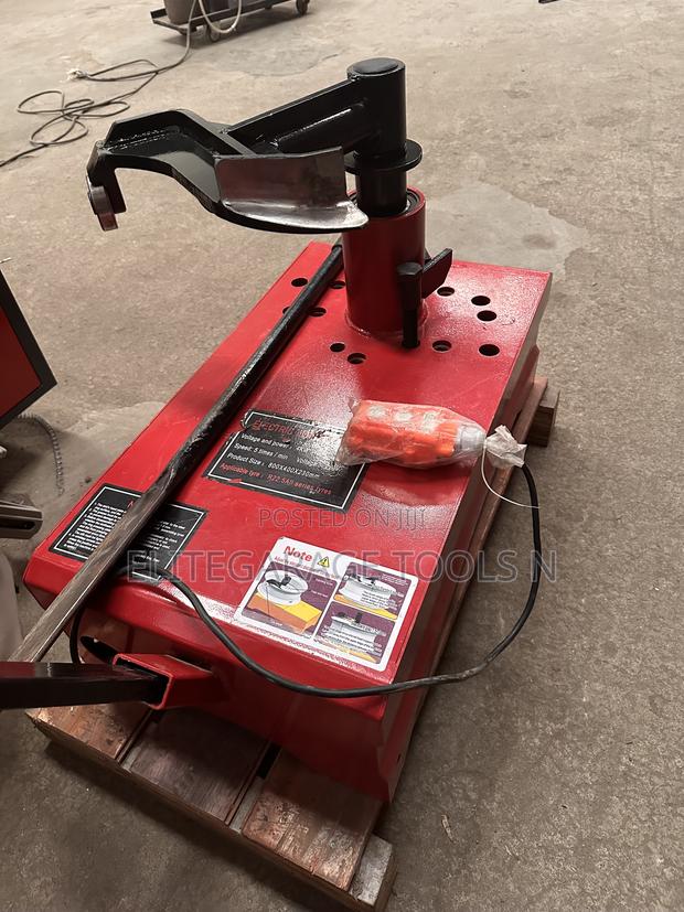 Simple Truck Tyre Changer - thumbnail 2