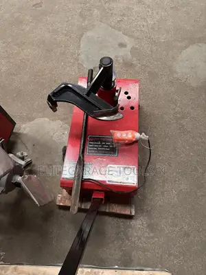 Simple Truck Tyre Changer