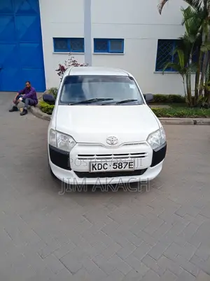 Toyota Probox 1.3 DX Comfort 2WD 2017 White