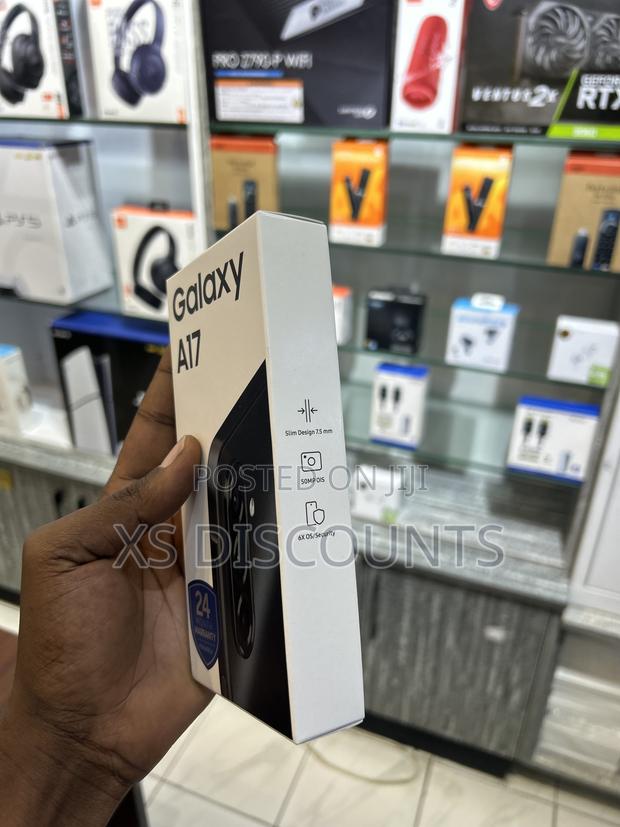 New Samsung Galaxy A17 128 GB Black - thumbnail 2
