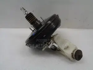 Toyota Avanza Brake Booster/Master Cylinder