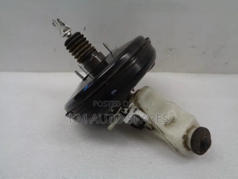 Toyota Avanza Brake Booster/Master Cylinder