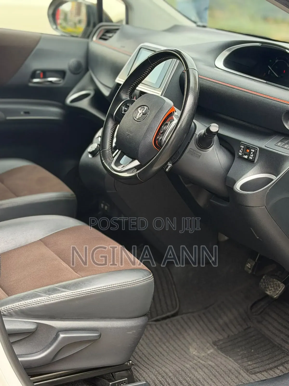 Toyota Sienta 2020 White