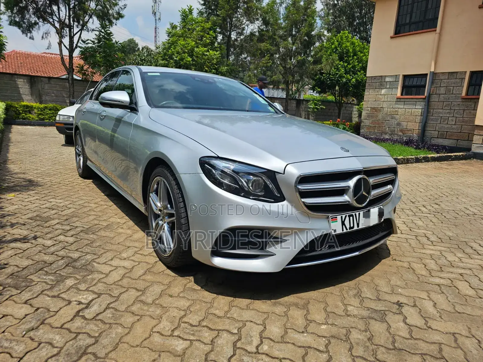 Mercedes-Benz E200 2018 Silver