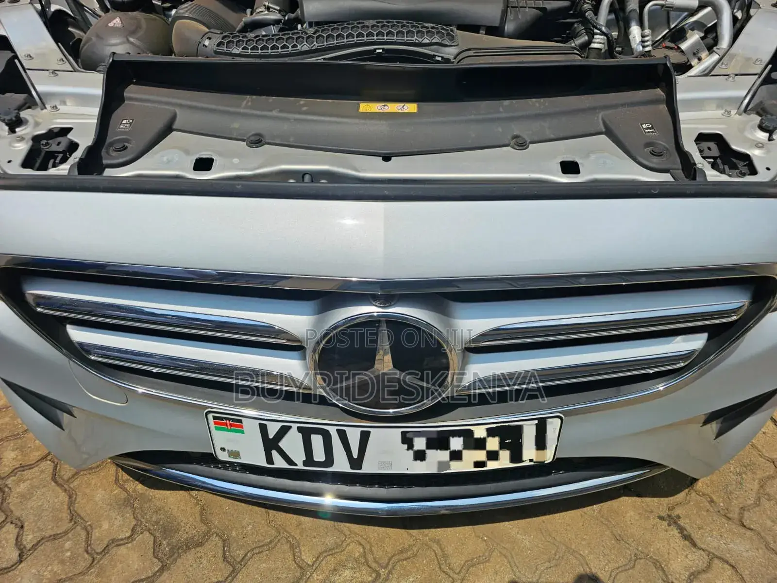 Mercedes-Benz E200 2018 Silver