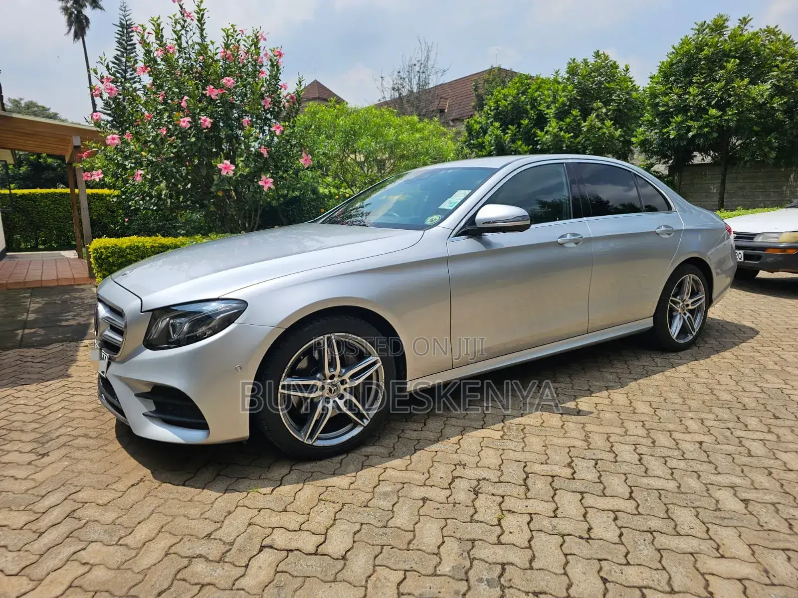 Mercedes-Benz E200 2018 Silver