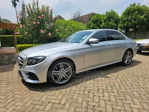 Mercedes-Benz E200 2018 Silver
