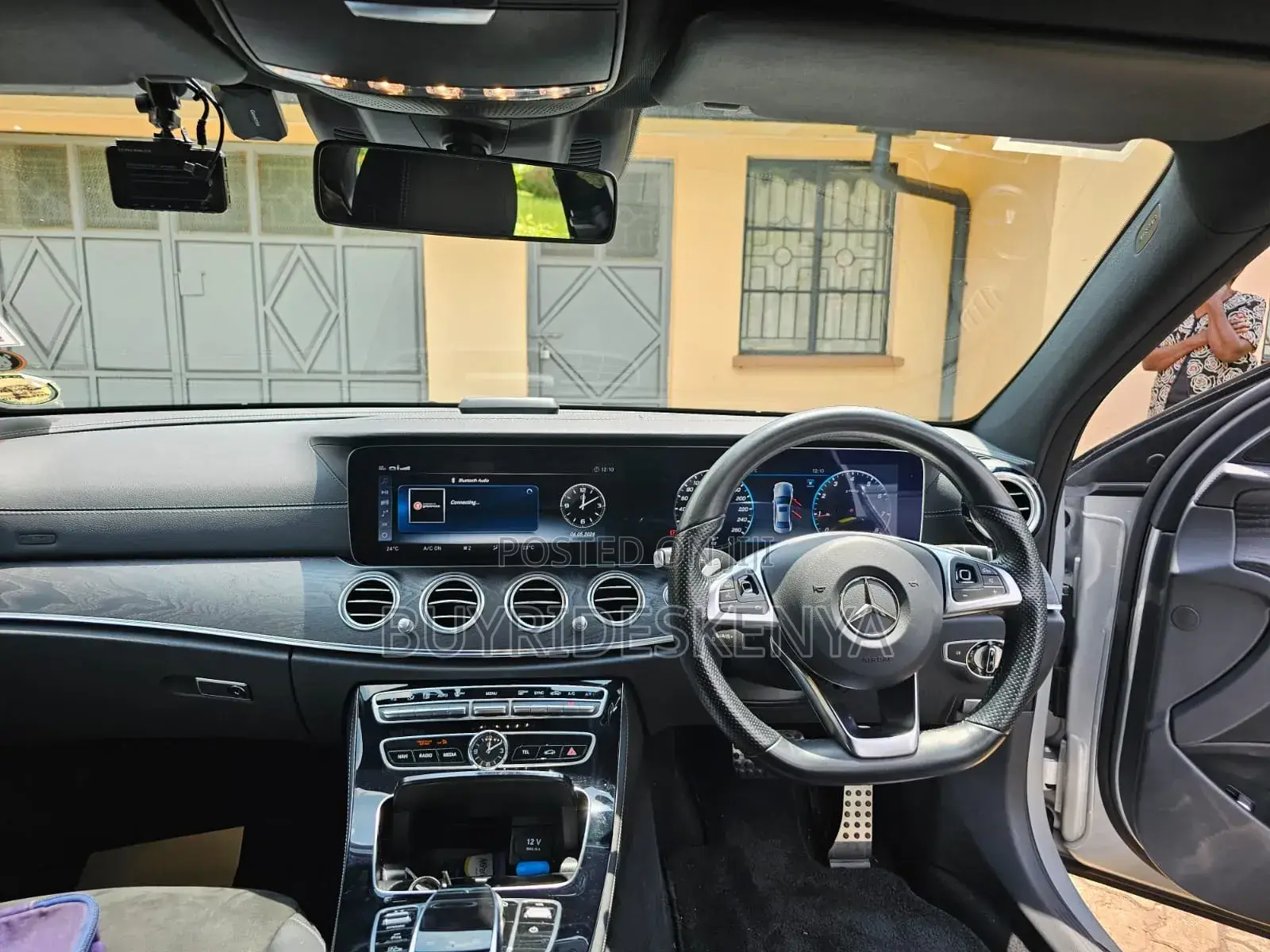 Mercedes-Benz E200 2018 Silver