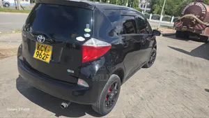 Toyota Ractis 2012 Black