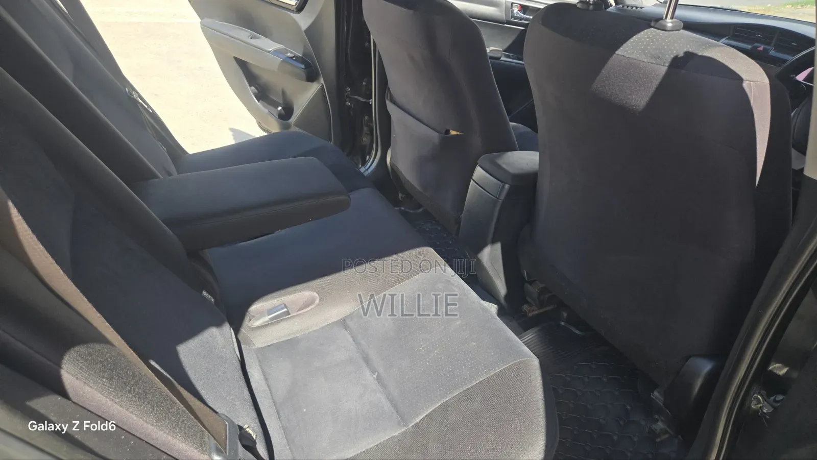 Toyota Ractis 2012 Black