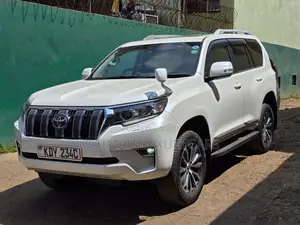 Toyota Land Cruiser Prado 2.7 2019 Pearl