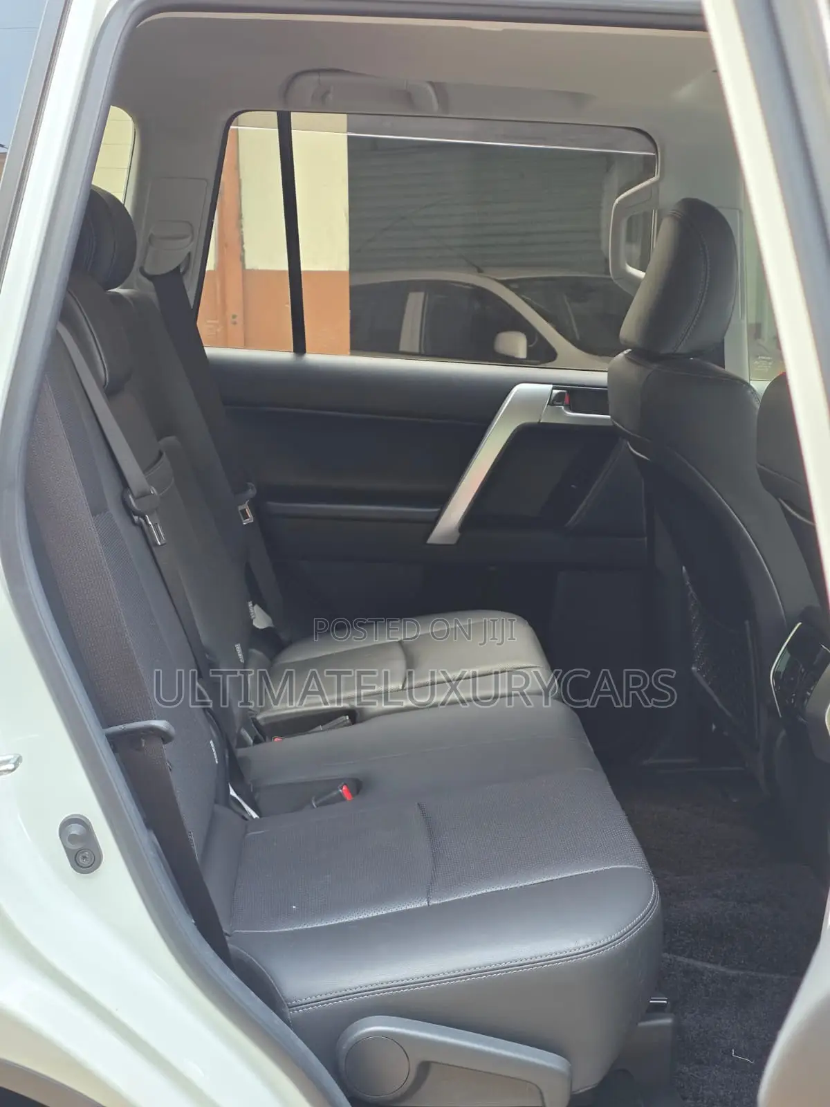 Toyota Land Cruiser Prado 2.7 2019 Pearl
