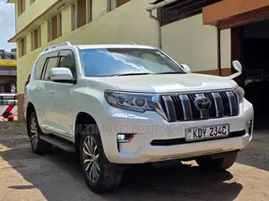 Toyota Land Cruiser Prado 2.7 2019 Pearl