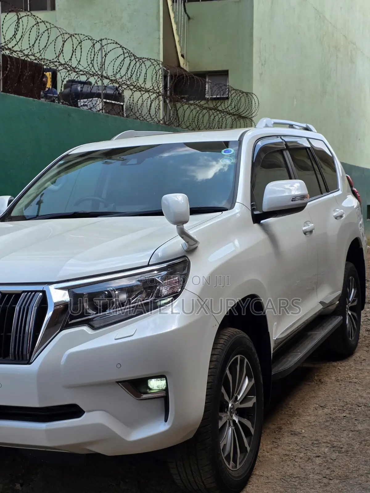 Toyota Land Cruiser Prado 2.7 2019 Pearl