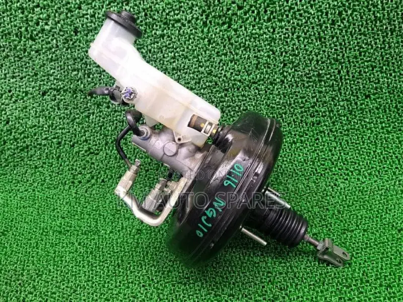 Toyota Iq Brake Booster/Master Cylinder
