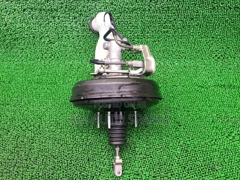 Toyota Iq Brake Booster/Master Cylinder
