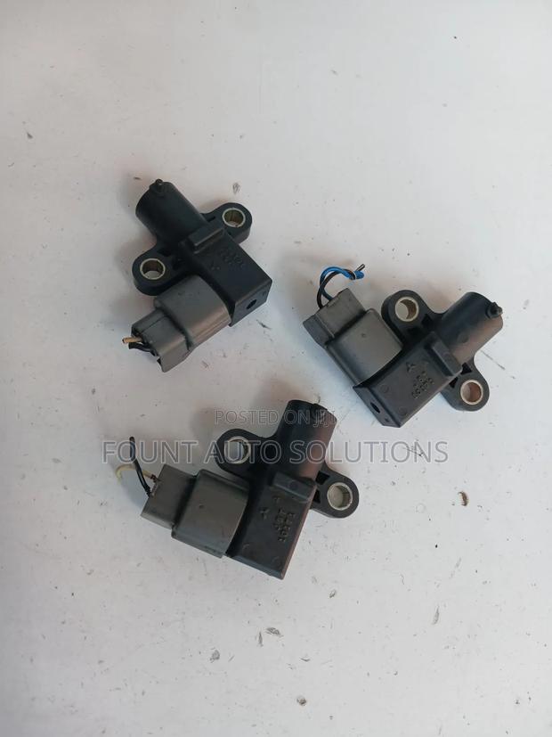 Cranshaft Position Sensor Nissan Maxima - main view