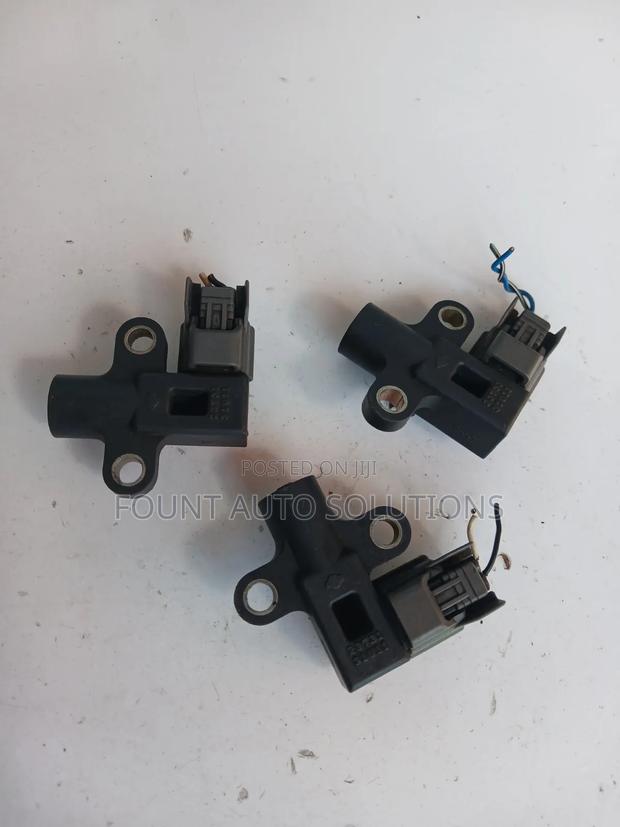 Cranshaft Position Sensor Nissan Maxima - thumbnail 2