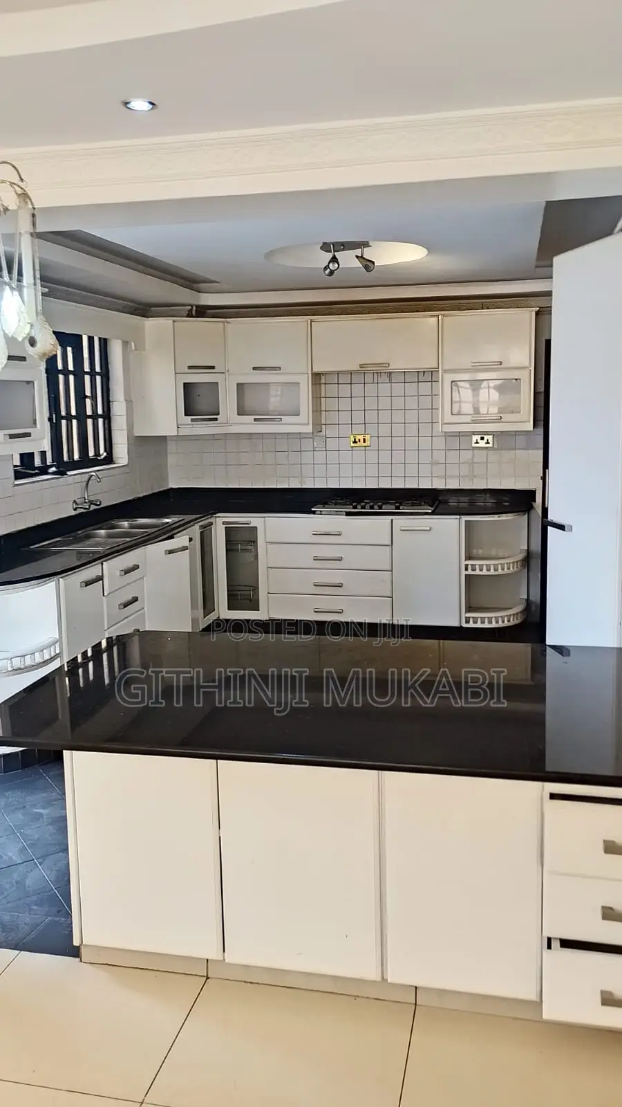 4bdrm House in Kiambu CBD for rent