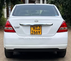 Nissan Tiida 2009 White
