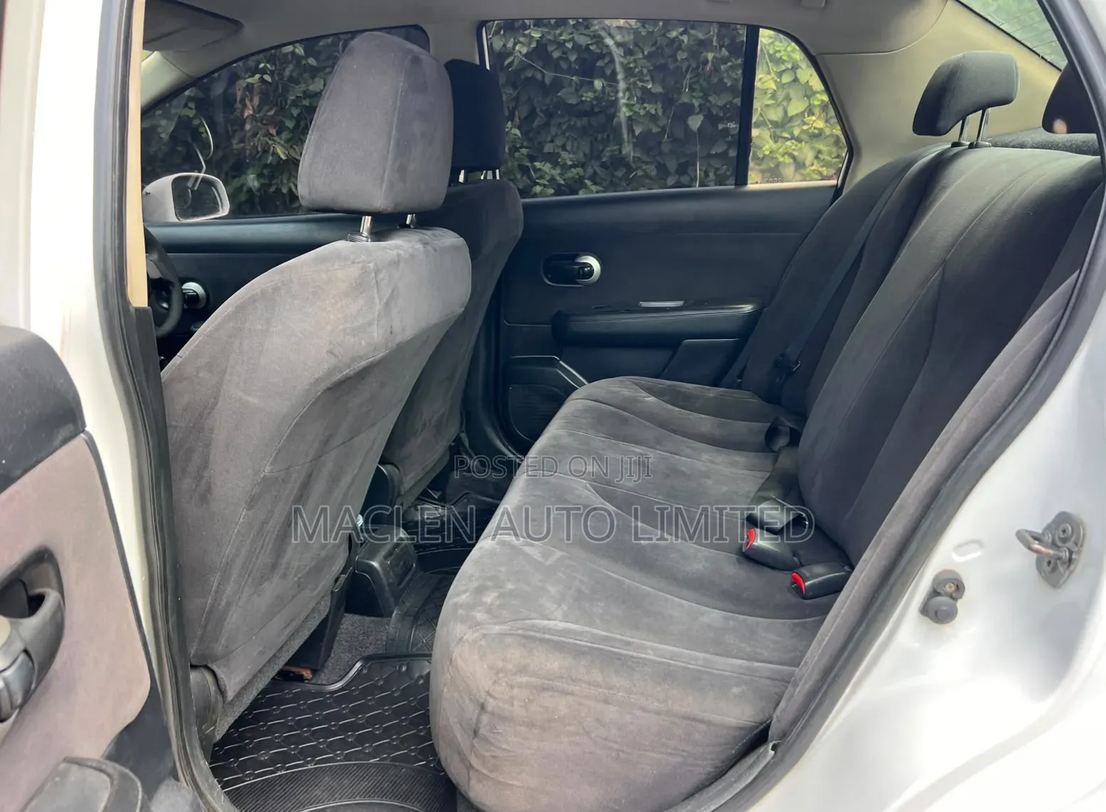 Nissan Tiida 2009 White