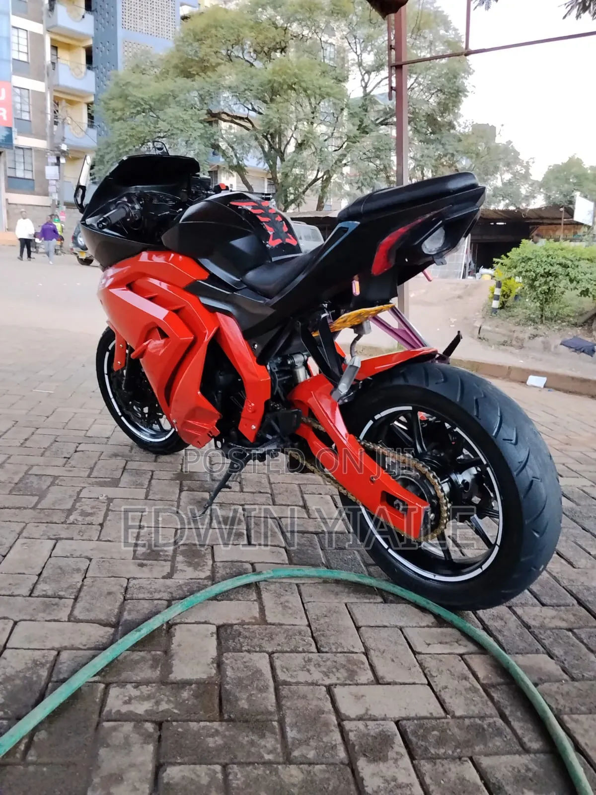 Taro GP2 200R 2022 Red