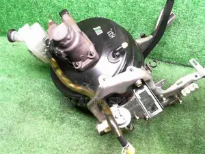 Hino Dutro Brake Booster/Master Cylinder