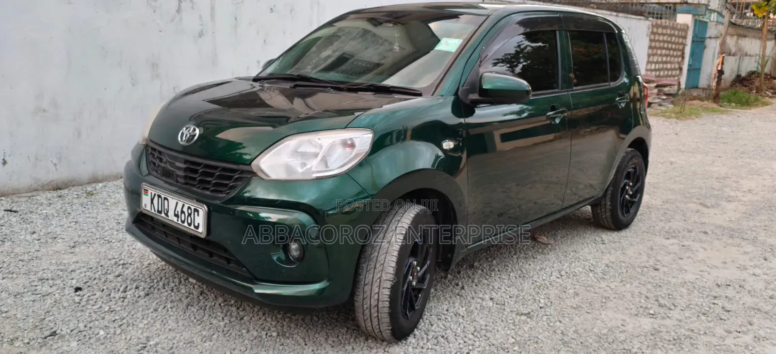 Toyota Passo 2017 Green