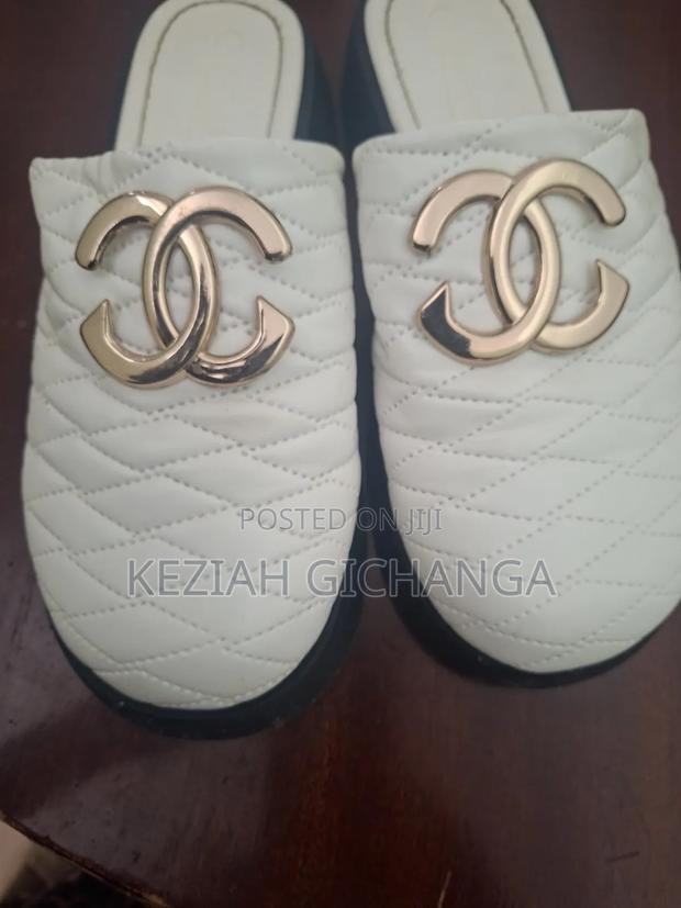 Sandals for Sale - thumbnail 2