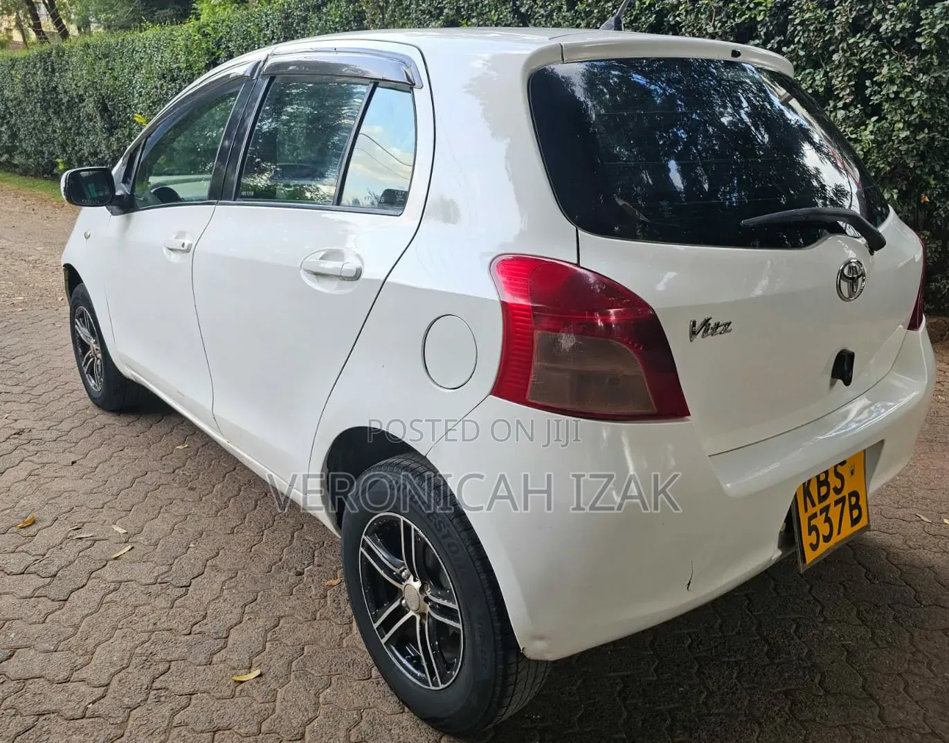 Toyota Vitz 2006 White