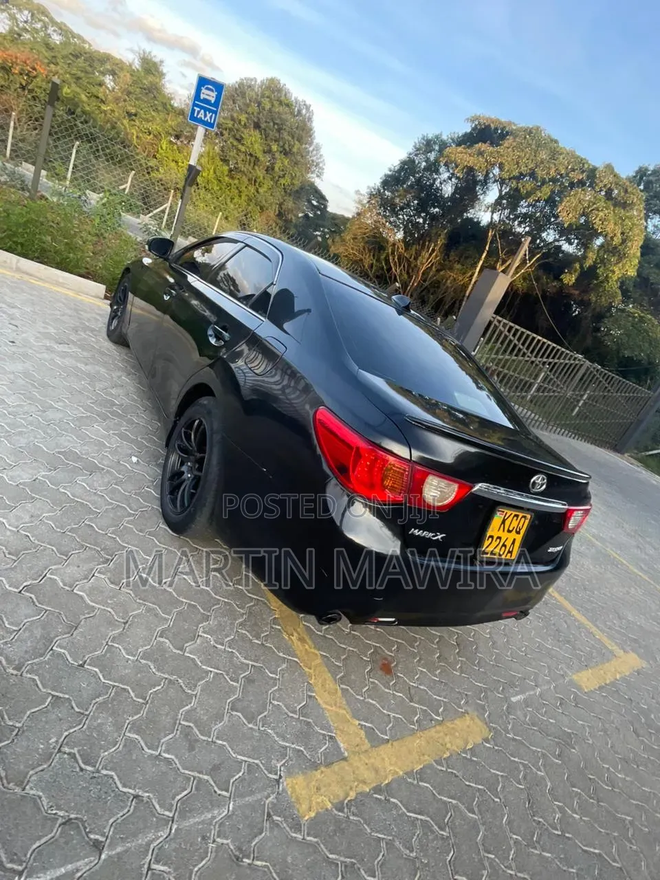 Toyota Mark X 2011 Black